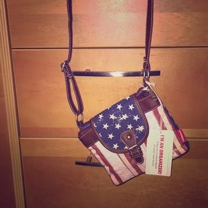 UNIONBAY Red, White, and Blue little purse